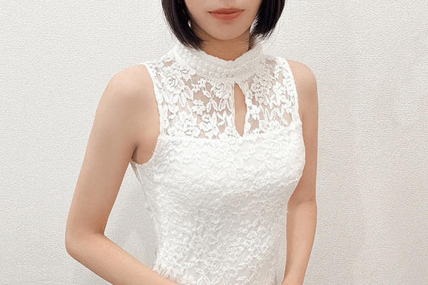 [画像]<center>ゆるふわおっとり癒し系<br>美ボディラインがそそる幼妻<br>【八雲　べに】<br>さんのご紹介です。